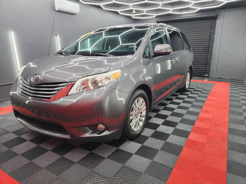 2013 Toyota Sienna for sale at 4 Friends Auto Sales LLC in Indianapolis IN