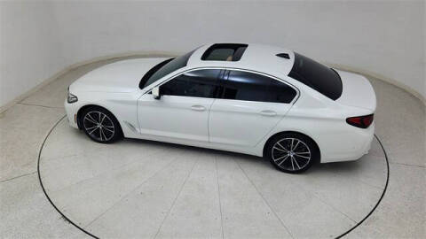 2021 BMW 5 Series 530i