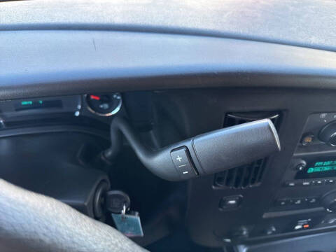 2023 Chevrolet Express 2500