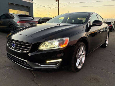 2015 Volvo S60 T5 Drive-E Platinum