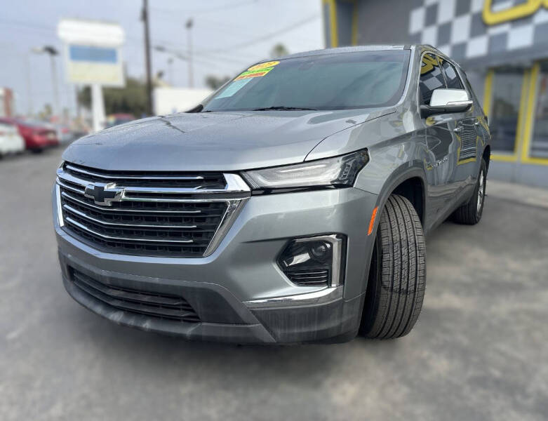 2023 Chevrolet Traverse LT Cloth