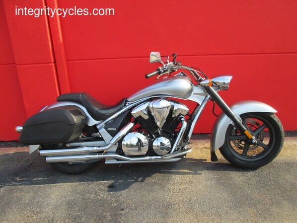 2014 Honda INTERSTATE 1300
