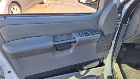 2005 Ford Explorer Sport Trac XLT