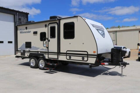 2019 Winnebago Micro Minnie 2108DS