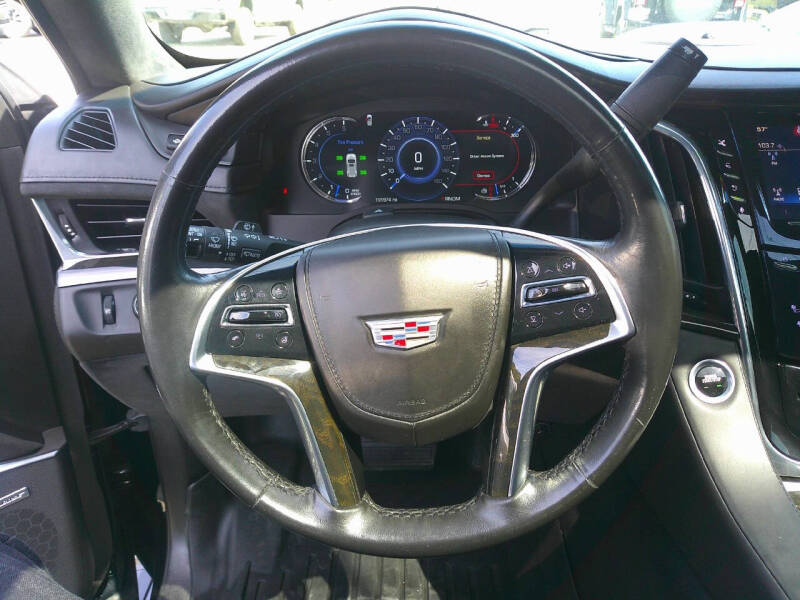 2016 Cadillac Escalade Platinum