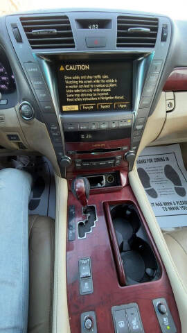 2007 Lexus LS 460