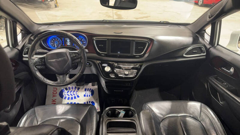 2020 Chrysler Pacifica Touring L 35th Anniversary