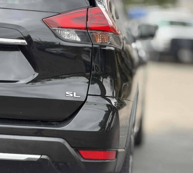 2018 Nissan Rogue SL