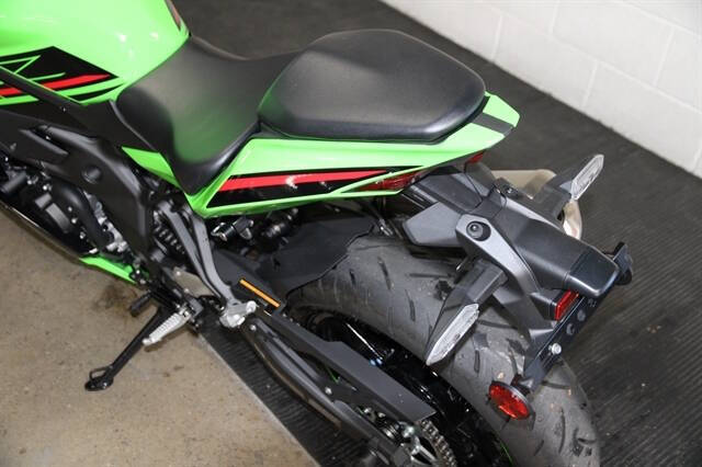 2023 Kawasaki ZX 400 RR