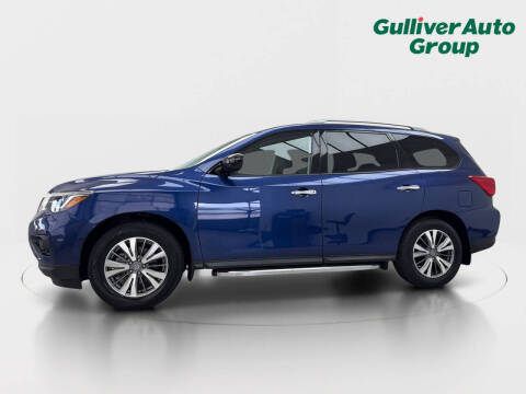 2020 Nissan Pathfinder SV