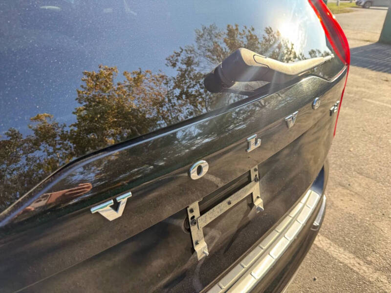 2017 Volvo XC90 T6 Momentum