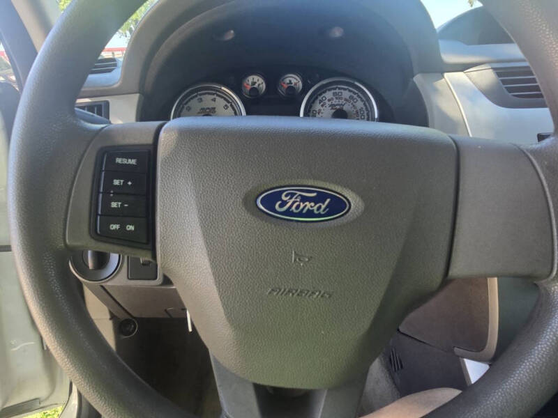 2011 Ford Focus SE
