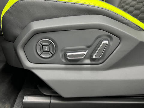 2022 Lamborghini Urus