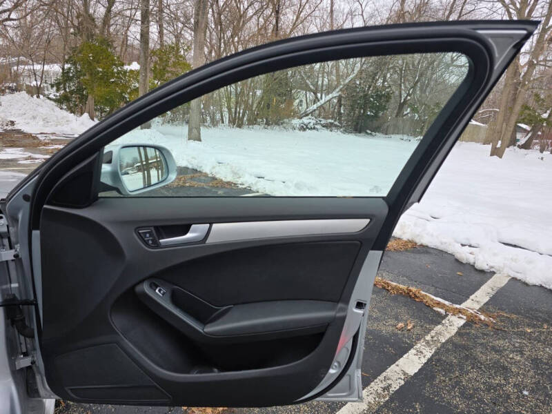 2014 Audi A4 2.0T quattro Premium Plus