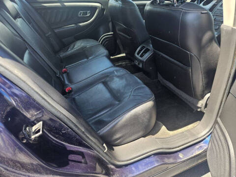 2011 Ford Taurus SEL