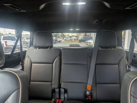 2022 GMC Yukon XL SLT