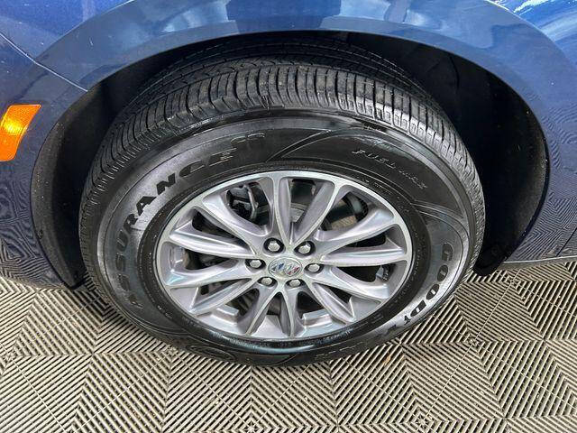 2024 Buick Enclave Essence