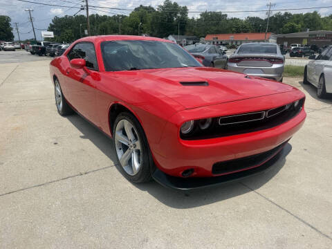 2017 Dodge Challenger SXT