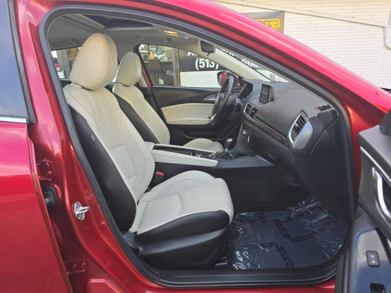 2018 Mazda MAZDA3 Grand Touring