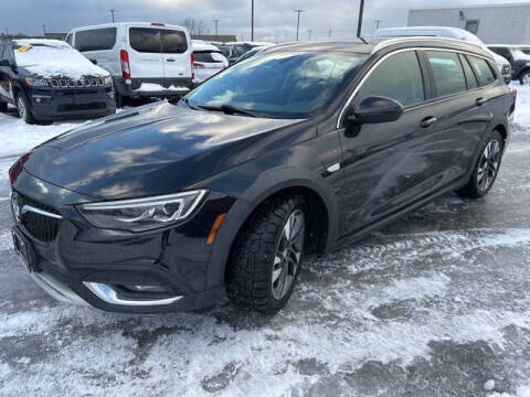 2018 Buick Regal TourX Essence