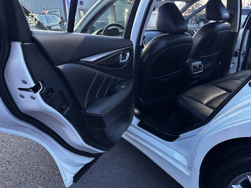 2018 Infiniti Q50 3.0T Sport