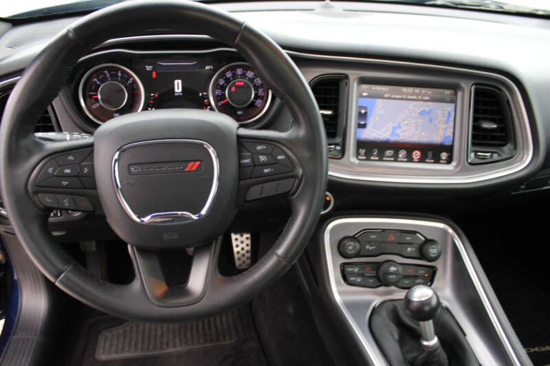 2015 Dodge Challenger R/T