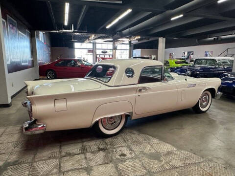 1957 Ford Thunderbird