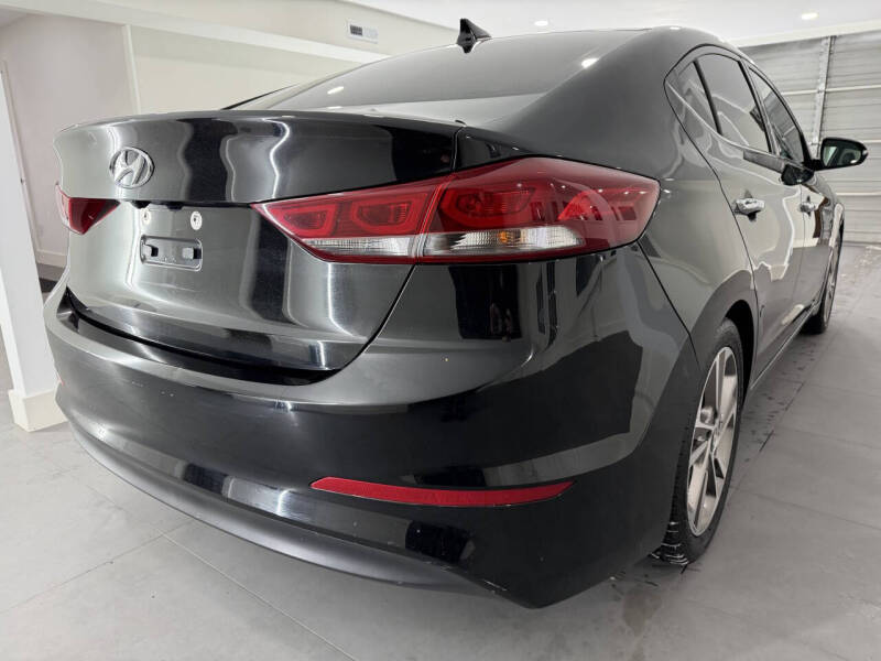 2017 Hyundai Elantra Limited