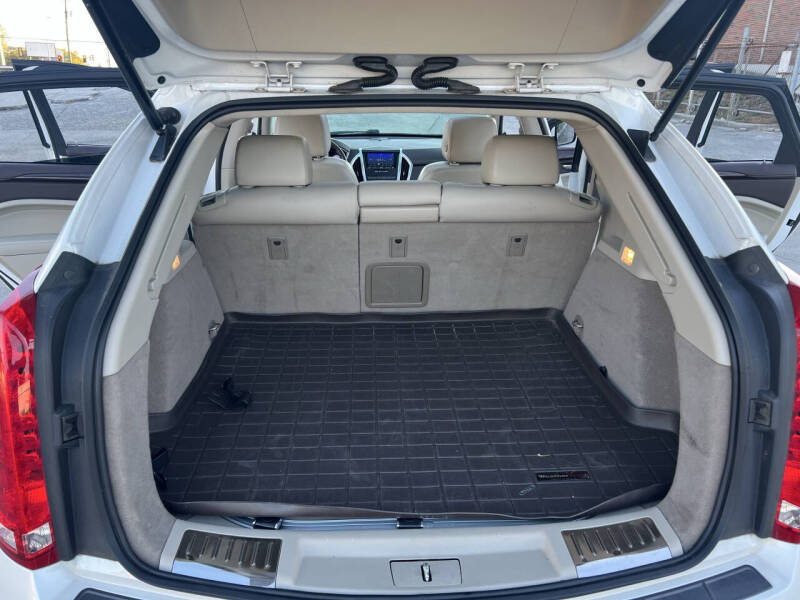 2010 Cadillac SRX Performance Collection