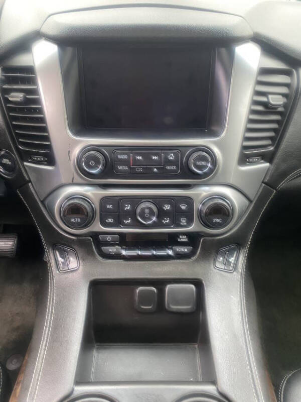 2015 Chevrolet Suburban LT