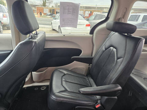 2019 Chrysler Pacifica Touring L