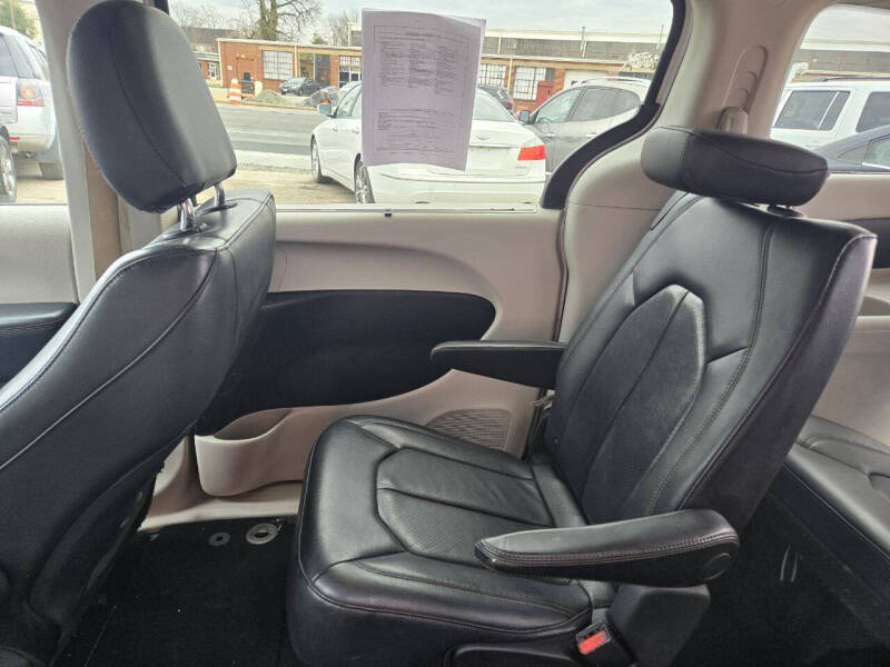 2019 Chrysler Pacifica Touring L