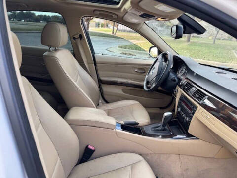 2011 BMW 3 Series 328i