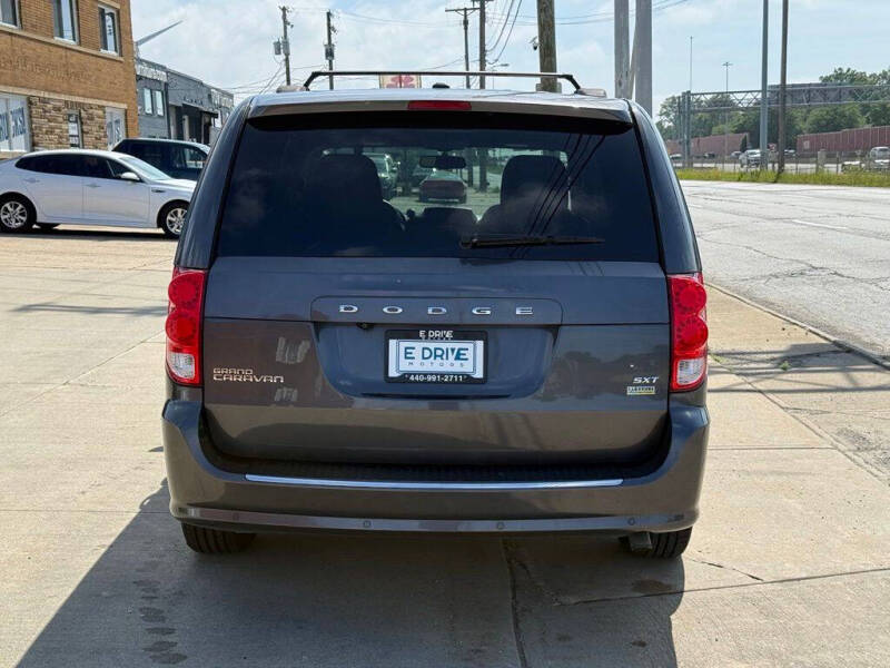 2017 Dodge Grand Caravan SXT