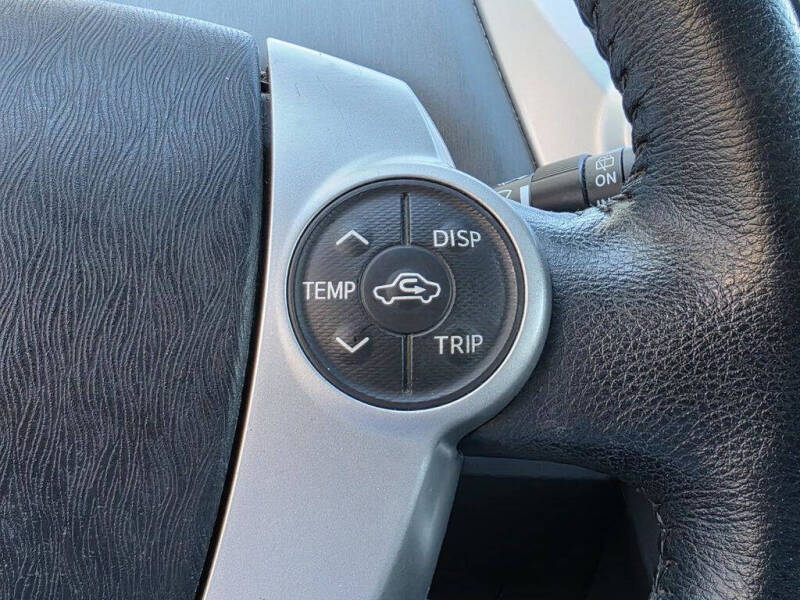 2013 Toyota Prius v