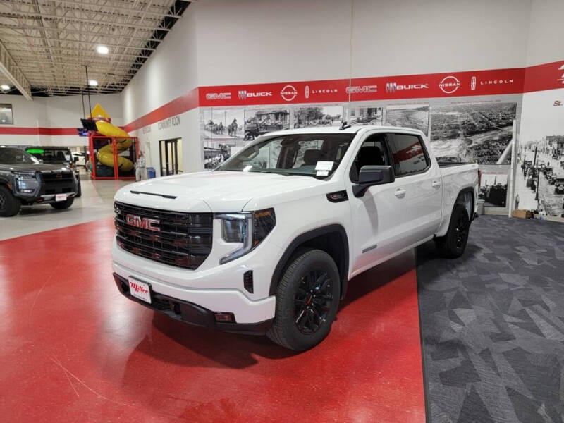2026 GMC Sierra 1500 Elevation Standard