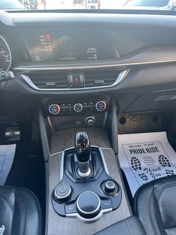 2018 Alfa Romeo Stelvio Ti