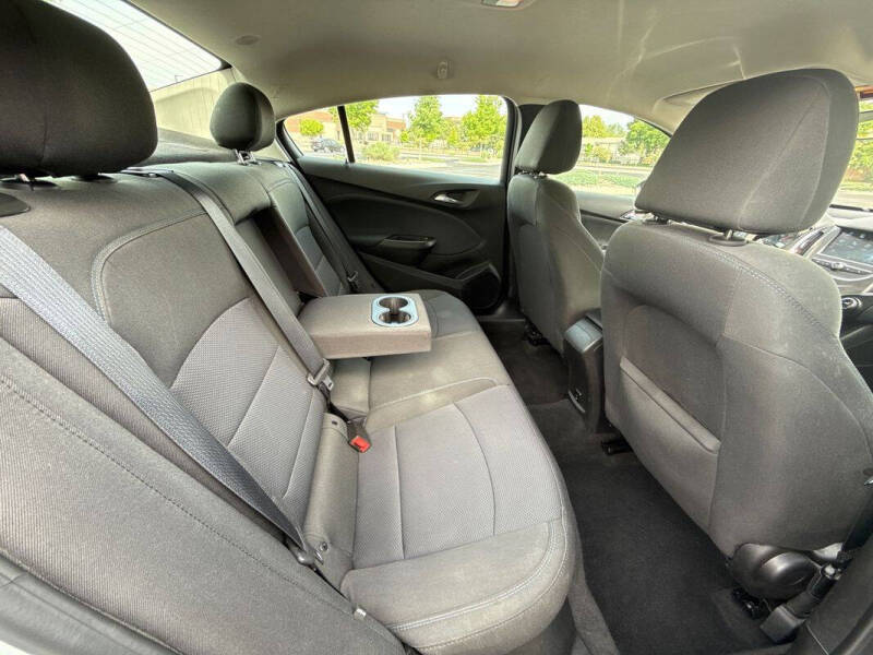 2018 Chevrolet Cruze LT Auto