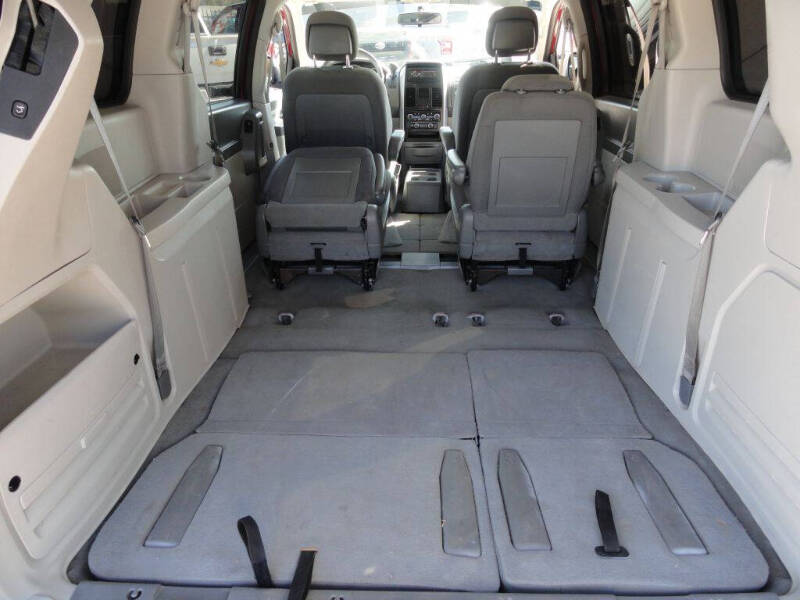 2010 Dodge Grand Caravan Hero photo 18