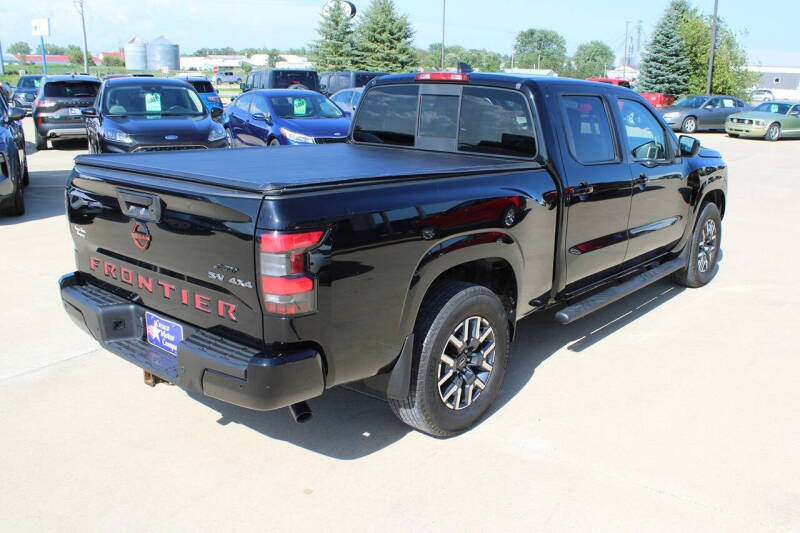 2022 Nissan Frontier SV