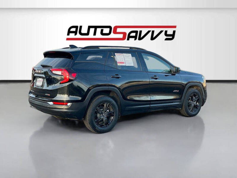 2024 GMC Terrain AT4