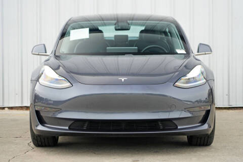 2020 Tesla Model 3 Standard Range Plus