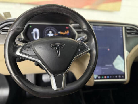 2012 Tesla Model S Performance