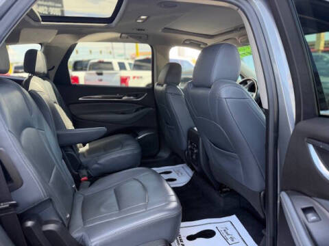 2020 Buick Enclave Essence