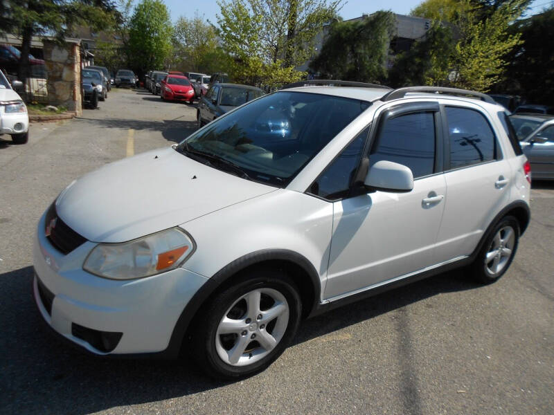 2009 Suzuki SX4 Crossover for sale at Precision Auto Sales of New York in Farmingdale NY