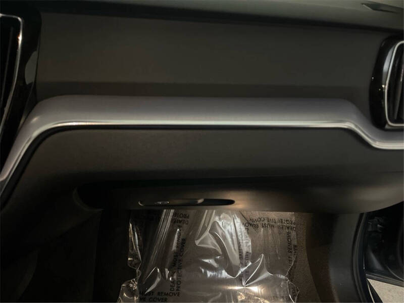 2020 Volvo S60 T5 Momentum