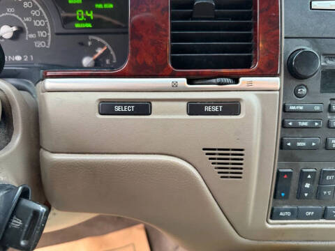 2003 Lincoln Town Car Cartier