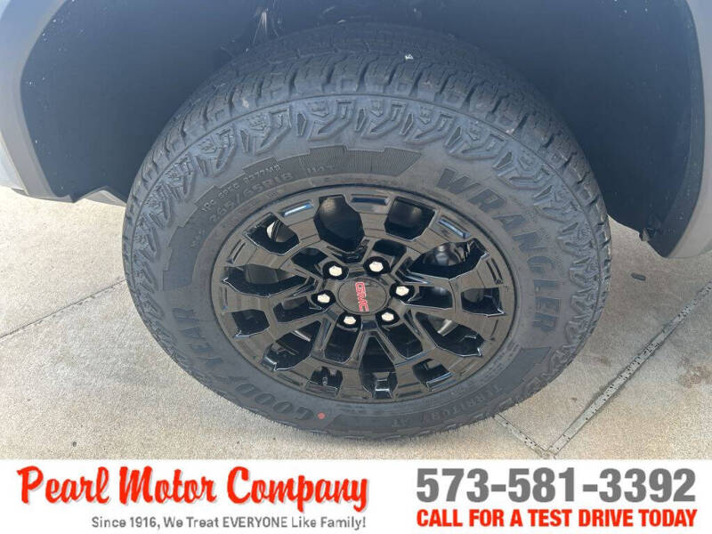 2026 GMC Canyon Elevation