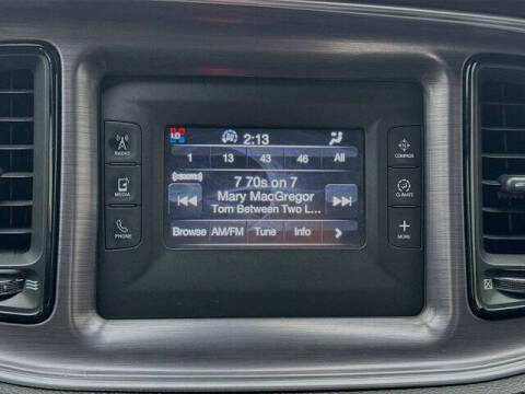 2015 Dodge Challenger SXT