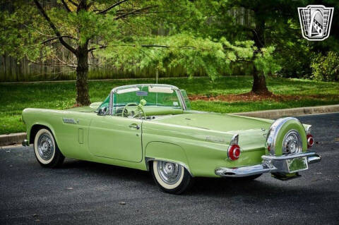 1956 Ford Thunderbird